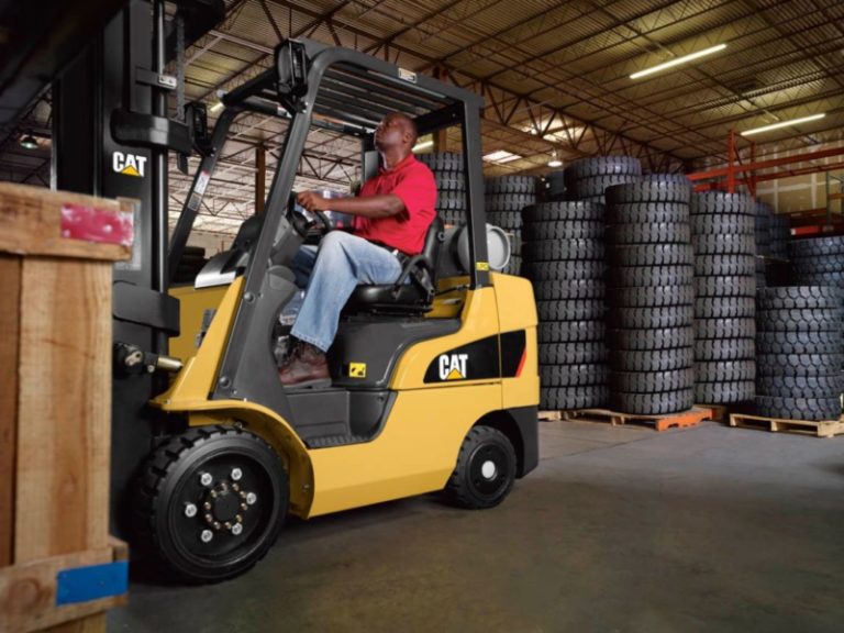 Counter-balanced Lift Truck training at Fundza Training Institute
