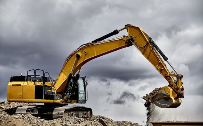 CAT Excavator training at Fundza Training Institute
