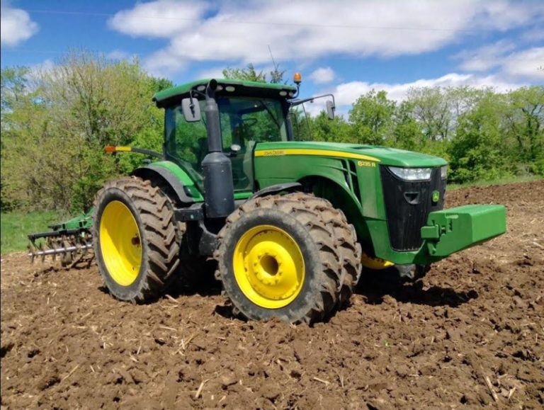 Operate a Tractor training at Fundza Training Institute